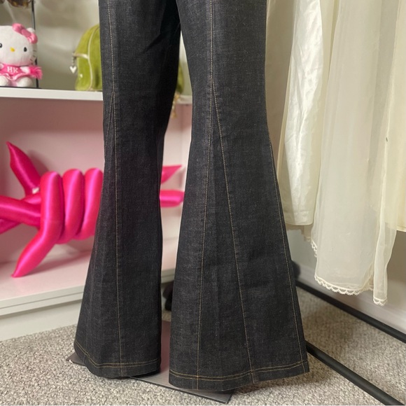 Escada lace up jeans - Picture 3 of 9